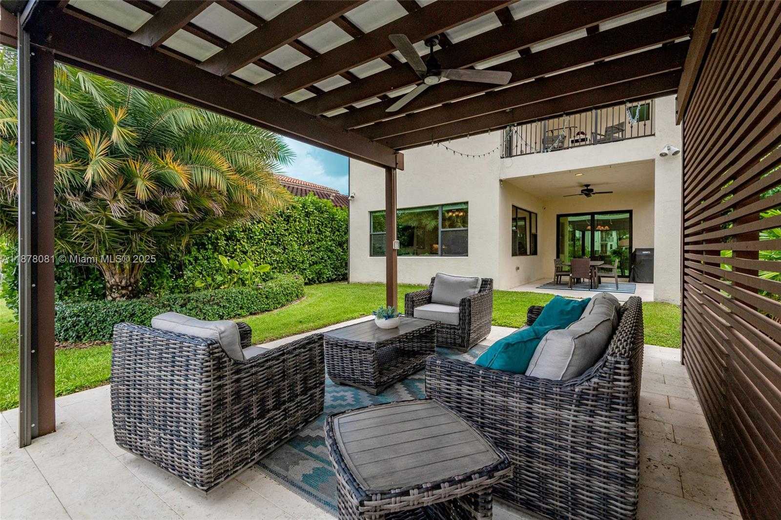 Small Image of 11816 SOUTH WEST 13TH CT, Pembroke Pines Number 29