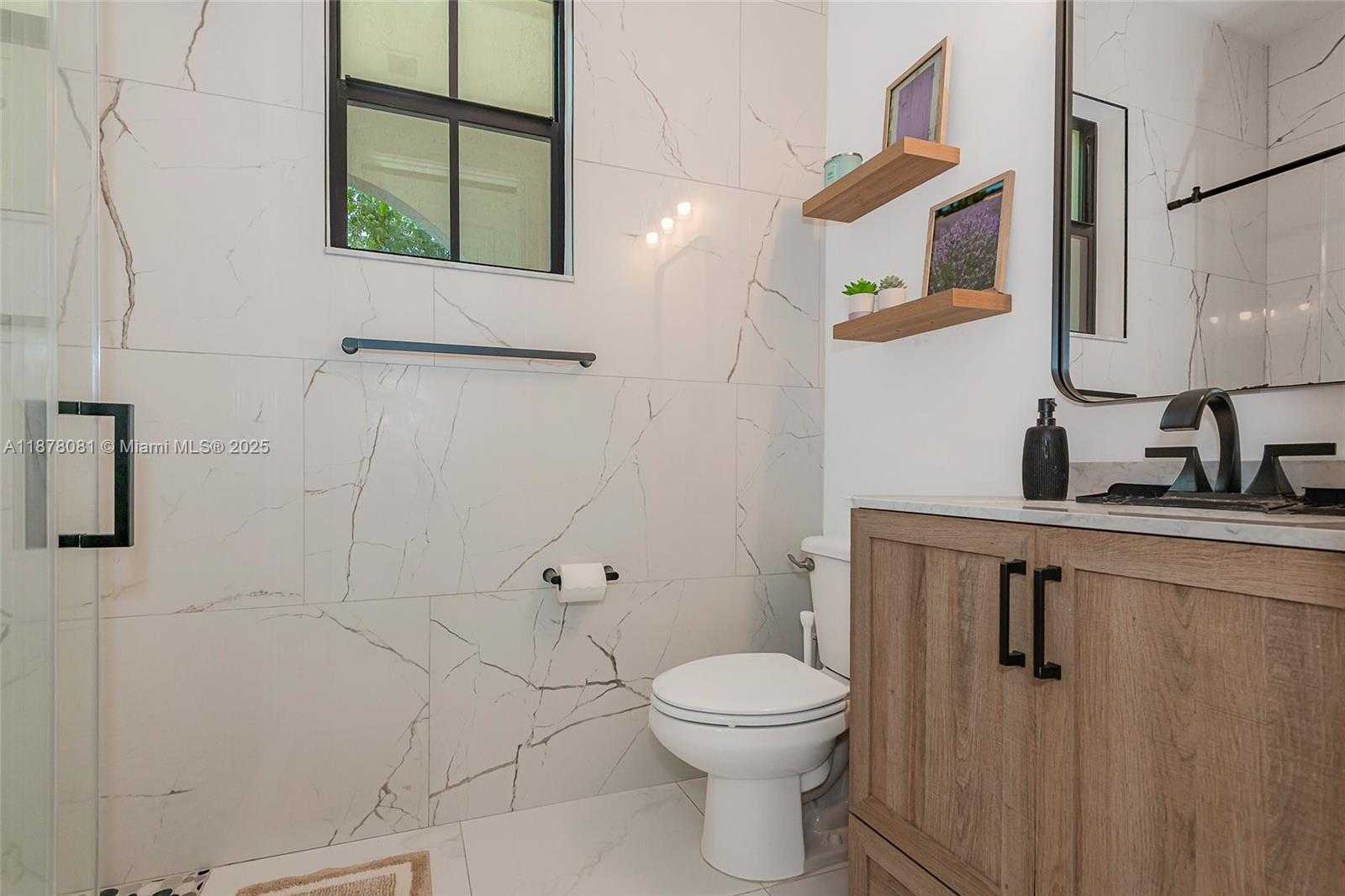 Small Image of 11816 SOUTH WEST 13TH CT, Pembroke Pines Number 60