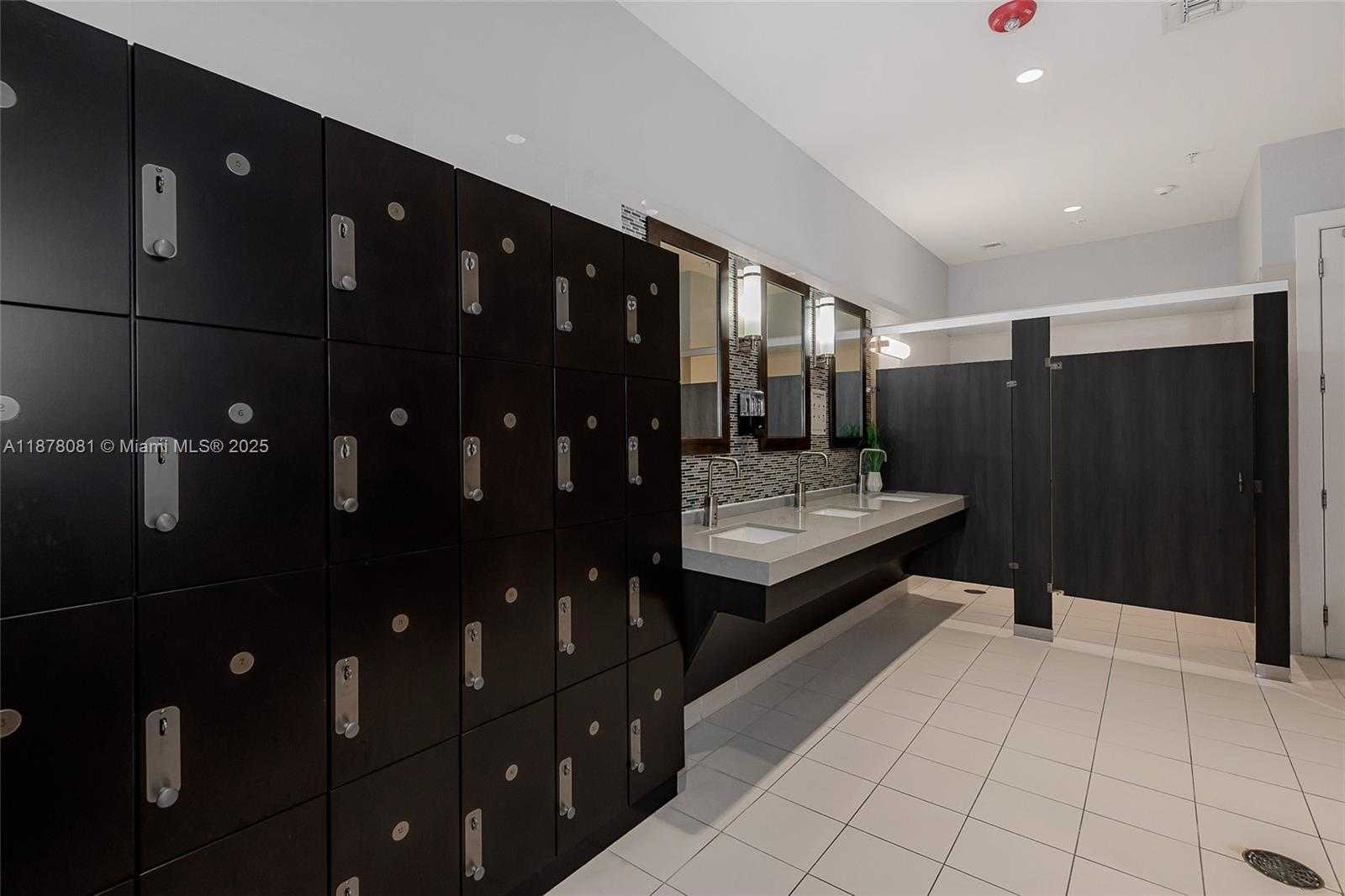 Small Image of 11816 SOUTH WEST 13TH CT, Pembroke Pines Number 73