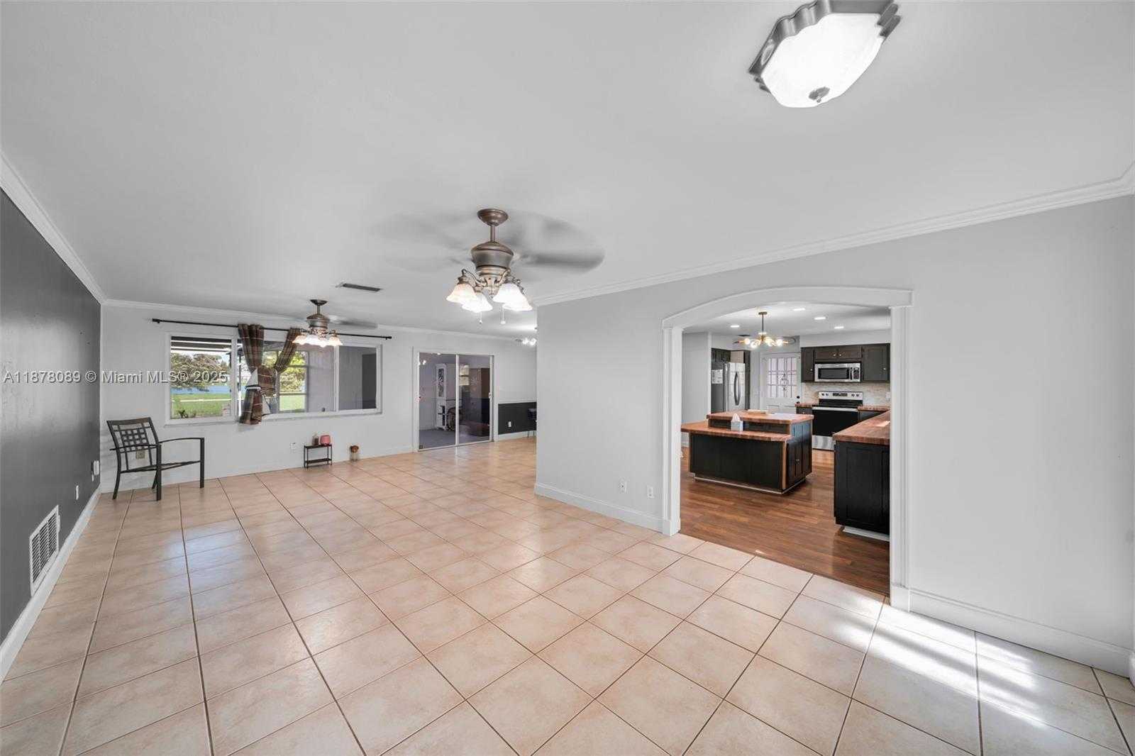 Small Image of 23 LINCOLN AVE, Lehigh Acres Number 4