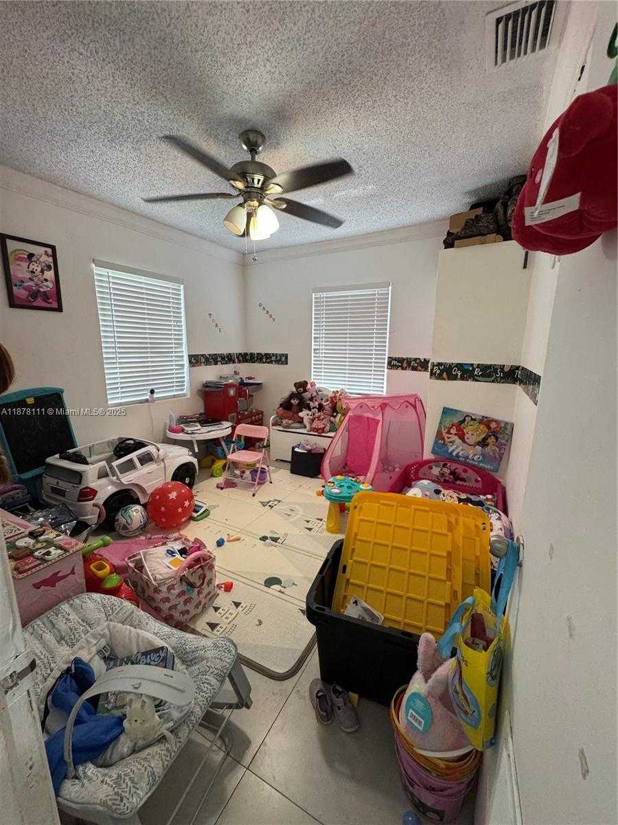 Small Image of 716 SOUTH WEST 11TH AVE, Homestead Number 11