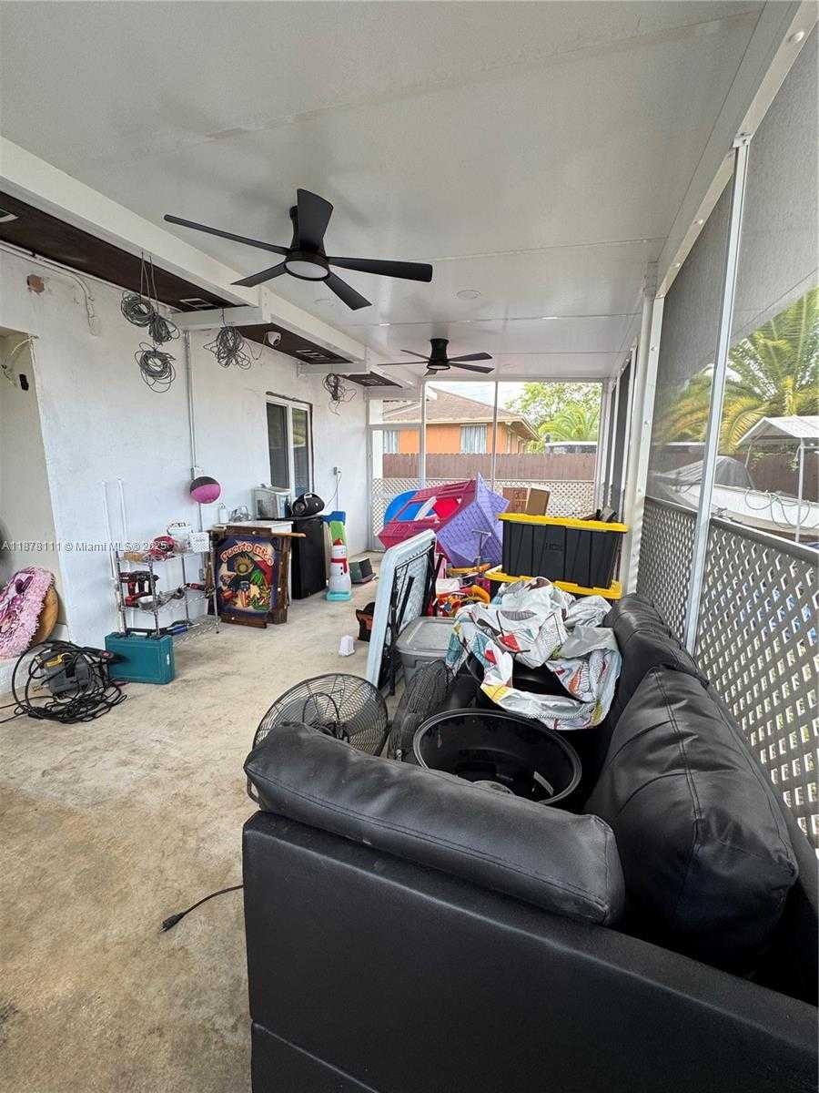 Small Image of 716 SOUTH WEST 11TH AVE, Homestead Number 14