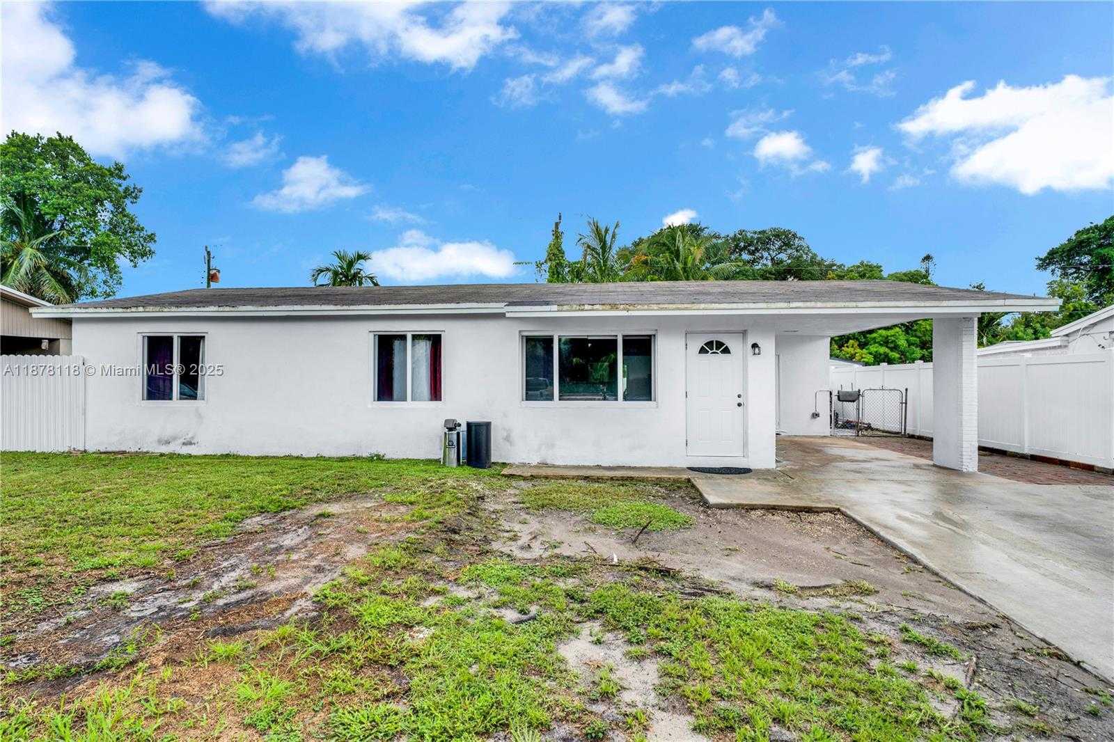 Small Image of 4390 SOUTH WEST 24TH ST, Fort Lauderdale Number 32
