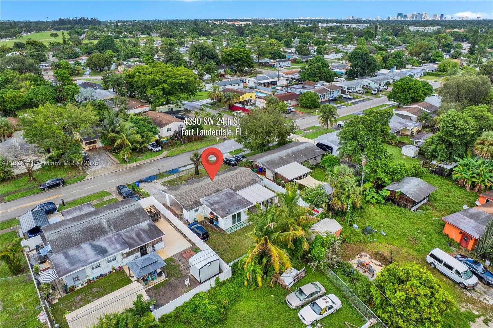 Small Image of 4390 SOUTH WEST 24TH ST, Fort Lauderdale Number 44