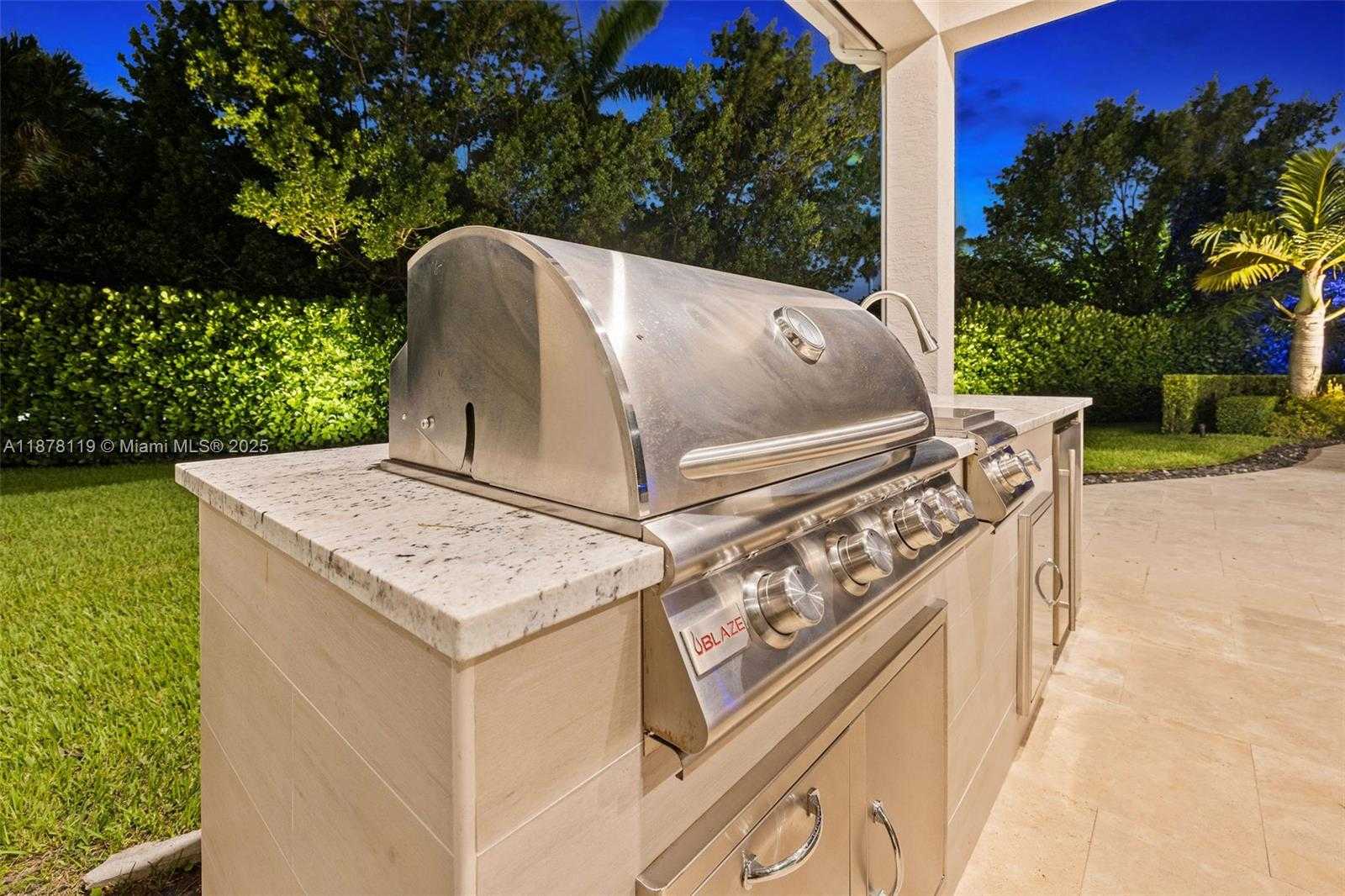 Small Image of 5795 NORTH STERLING RANCH DR, Davie Number 12
