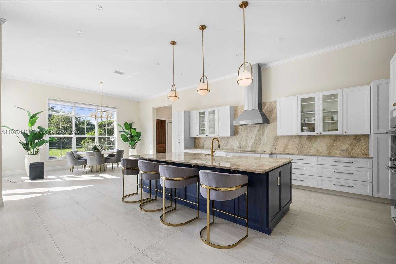 Small Image of 5795 NORTH STERLING RANCH DR, Davie Number 18