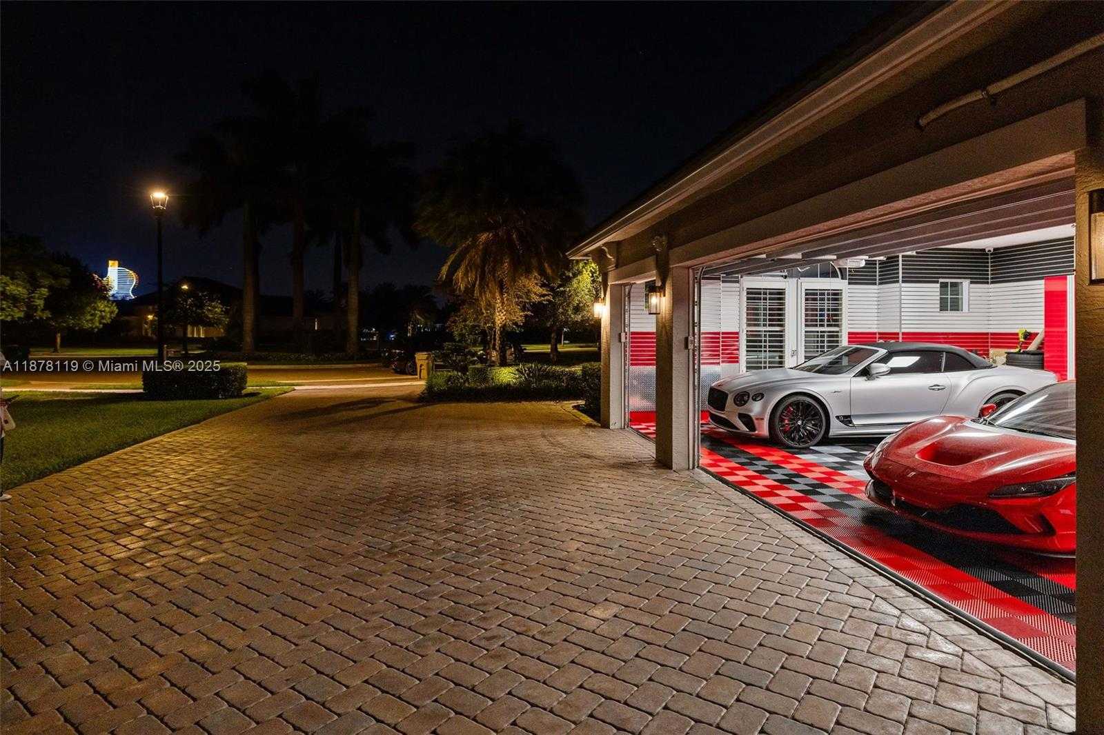Small Image of 5795 NORTH STERLING RANCH DR, Davie Number 49