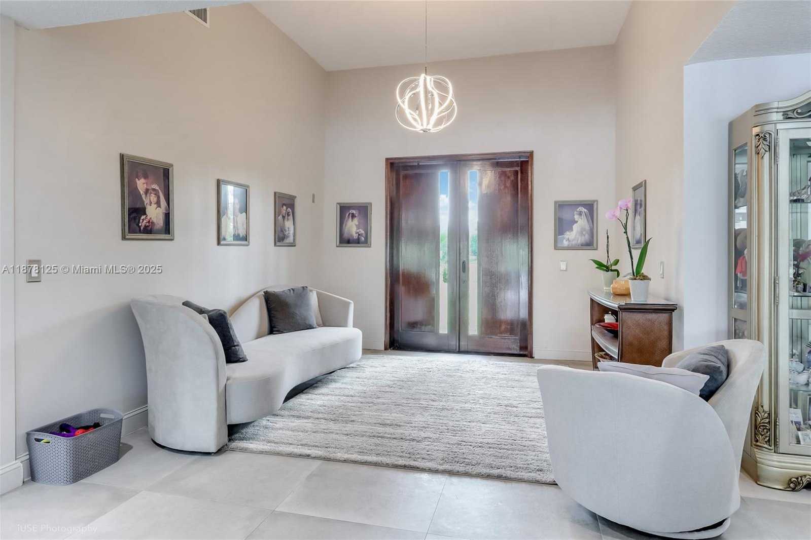 Small Image of 5681 REYNOLDS RD, Wellington Number 4