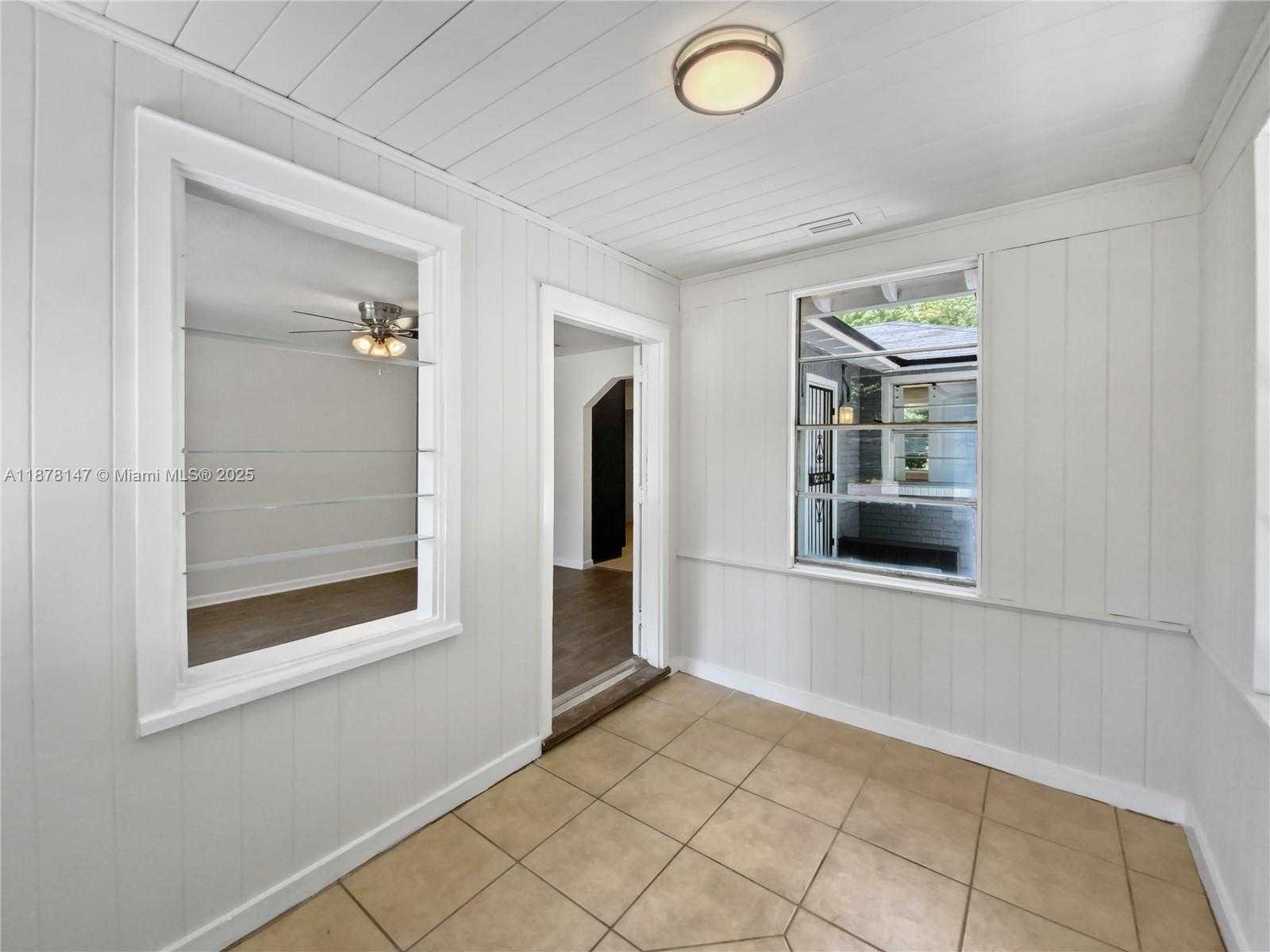 Small Image of 5334 MAYS DR, Other City - In The State Of Florida Number 10
