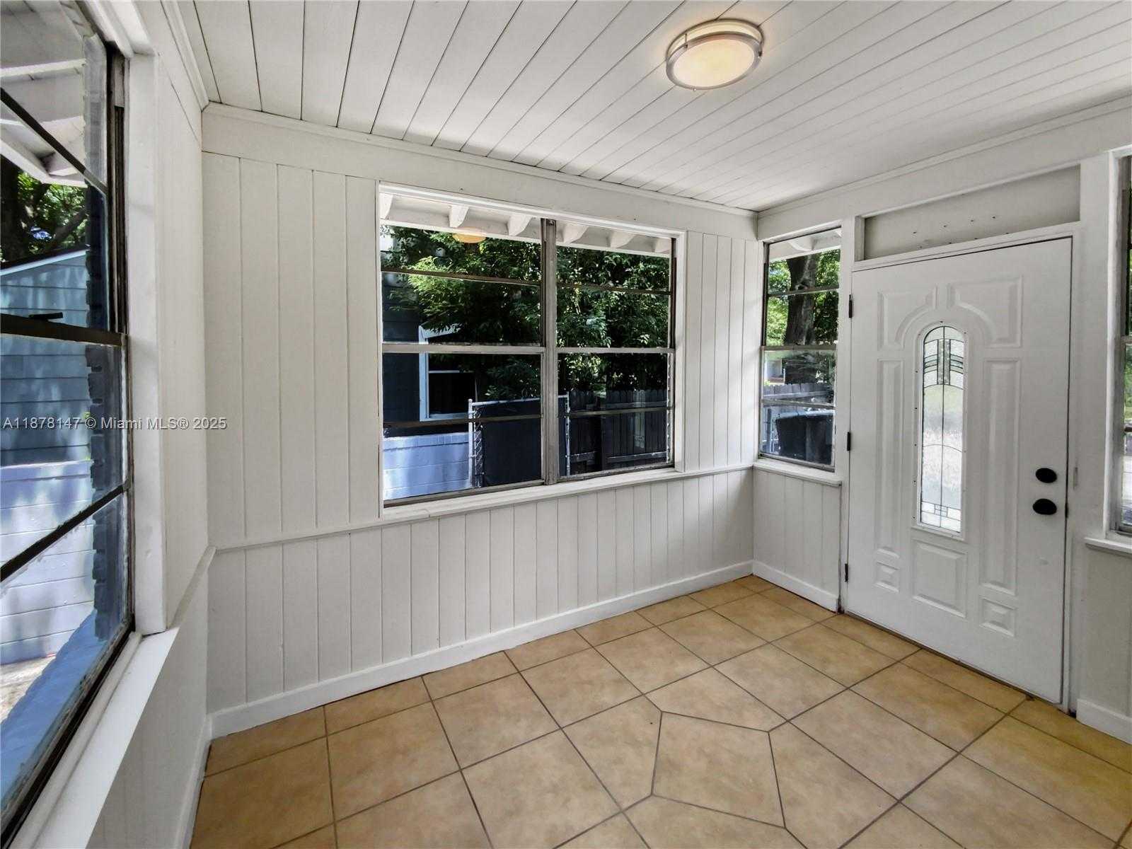 Small Image of 5334 MAYS DR, Other City - In The State Of Florida Number 11