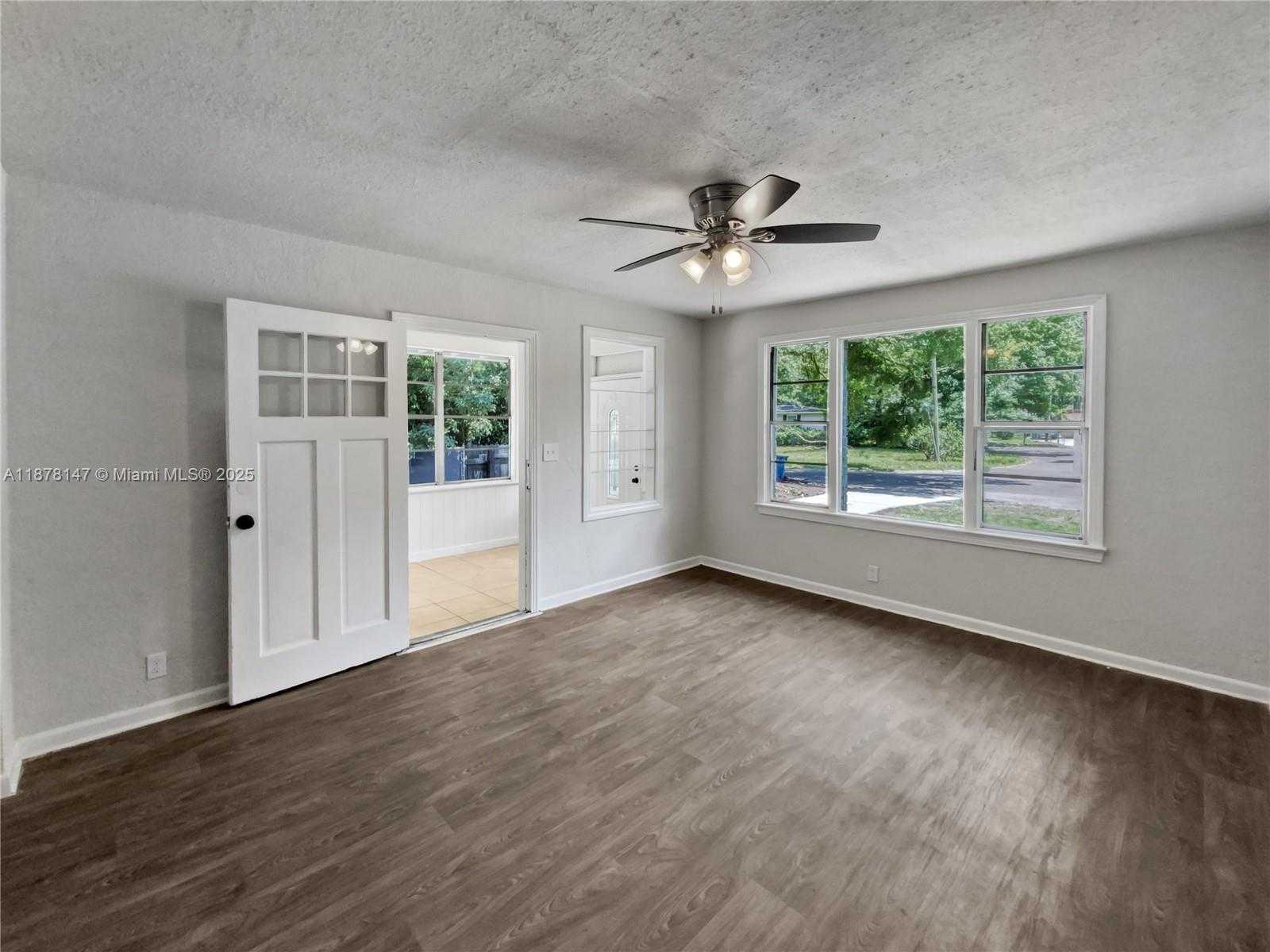 Small Image of 5334 MAYS DR, Other City - In The State Of Florida Number 13