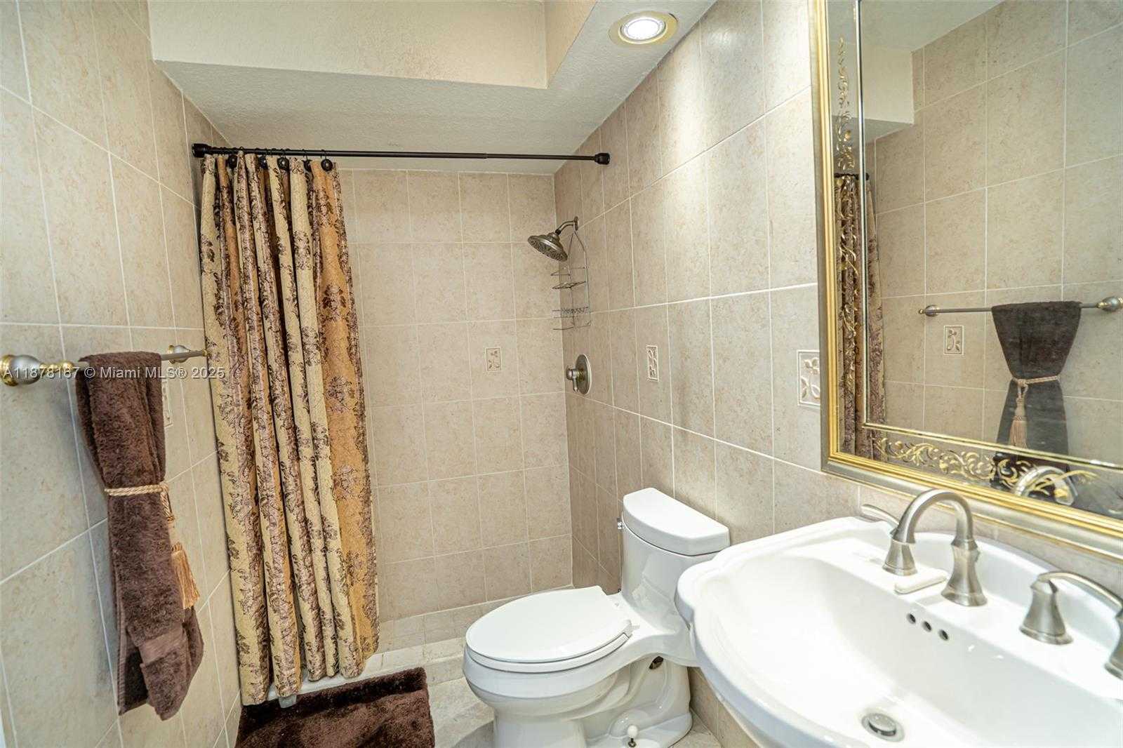 Small Image of 17352 NORTH WEST 61ST CT S, Hialeah Number 22