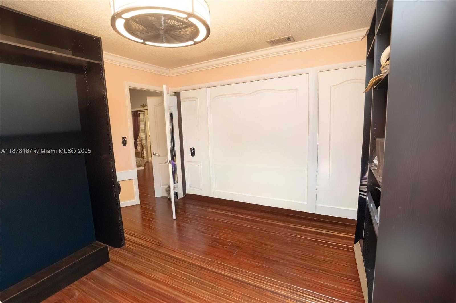 Small Image of 17352 NORTH WEST 61ST CT S, Hialeah Number 41