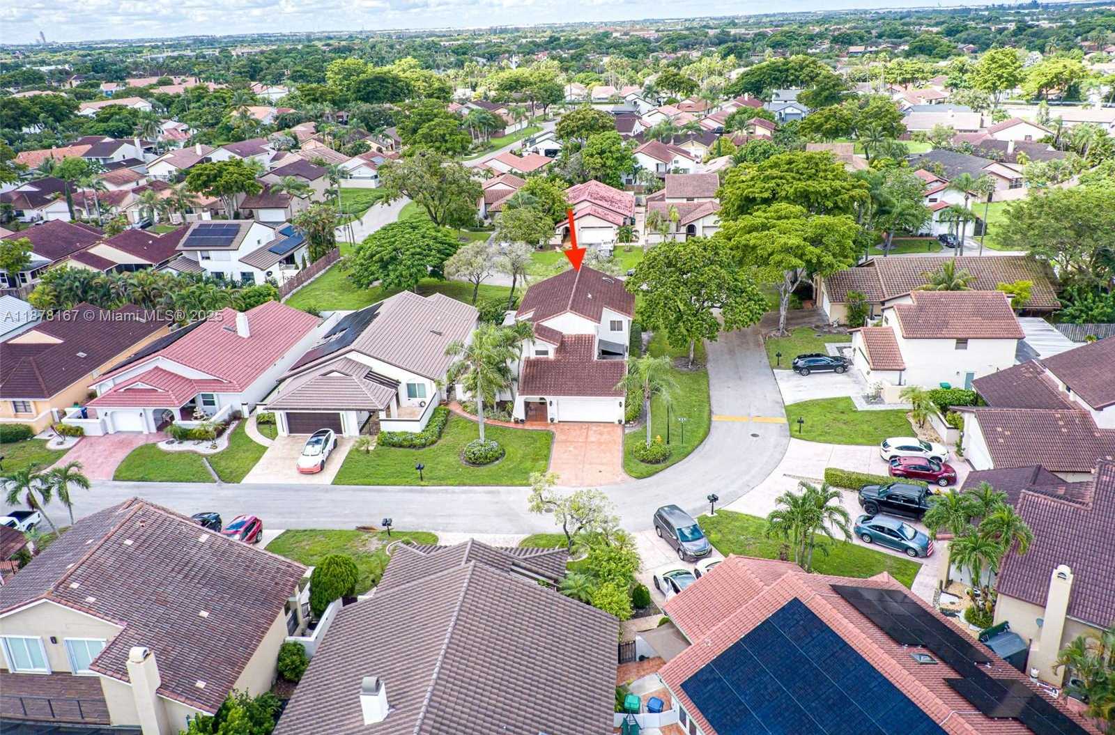 Small Image of 17352 NORTH WEST 61ST CT S, Hialeah Number 56