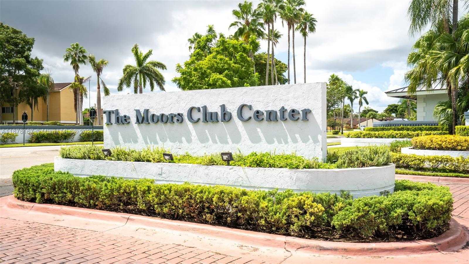 Small Image of 17352 NORTH WEST 61ST CT S, Hialeah Number 60