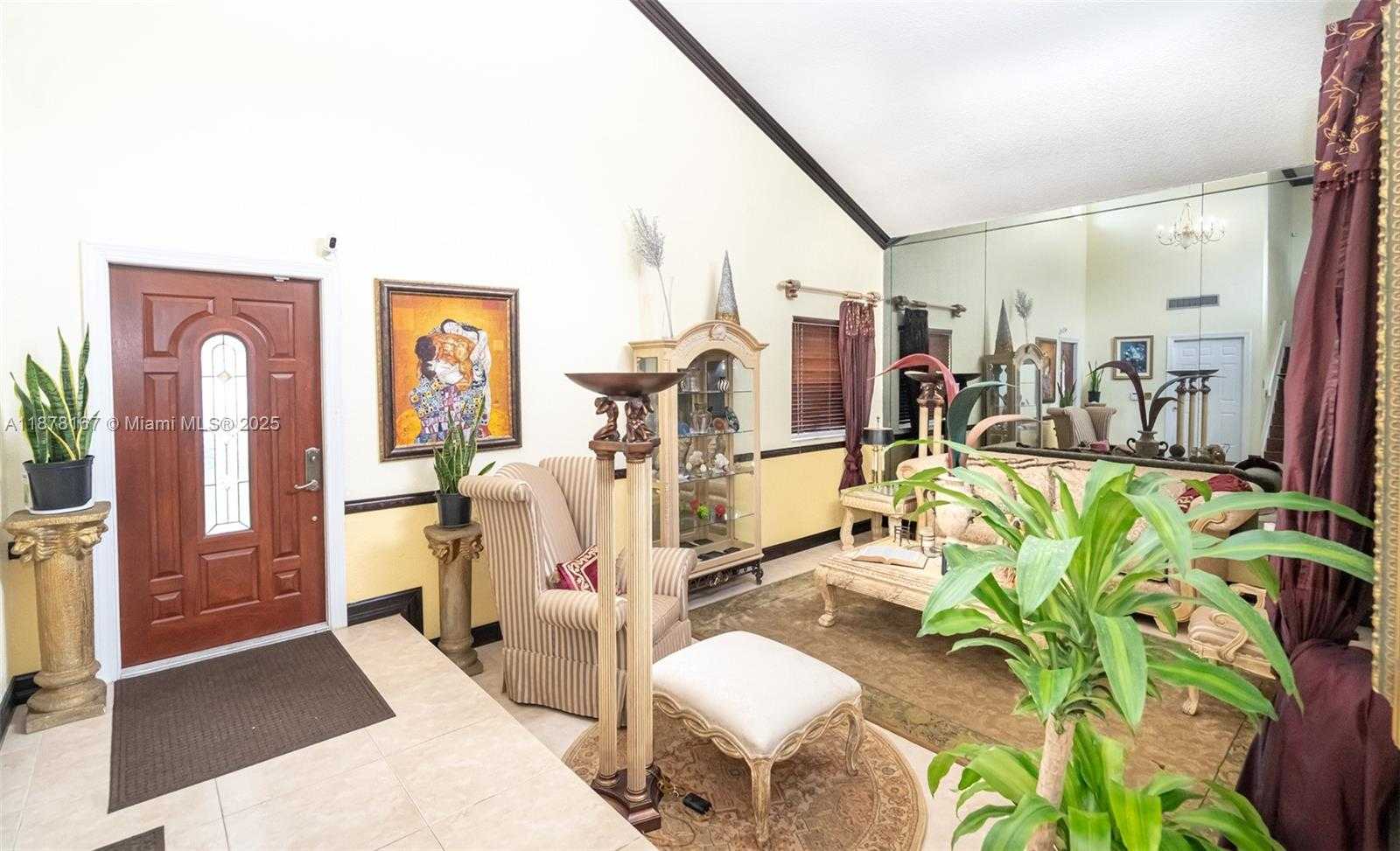 Small Image of 17352 NORTH WEST 61ST CT S, Hialeah Number 7