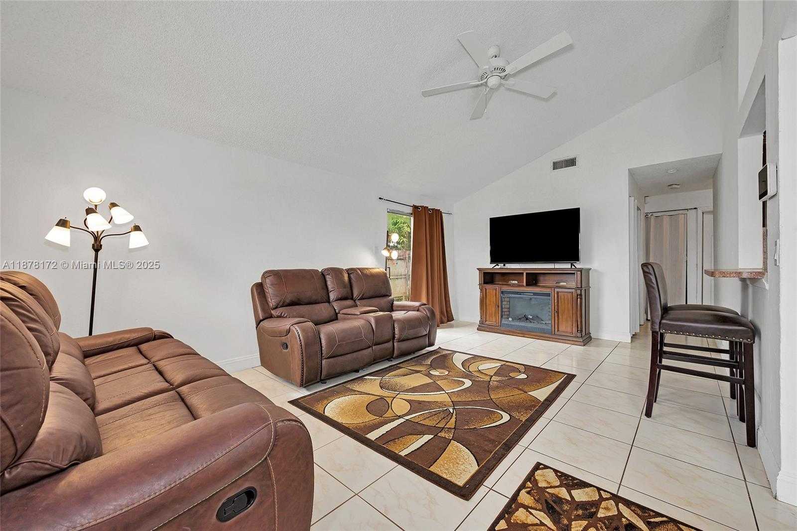 Small Image of 1720 SOUTH WEST 84TH AVE, Miramar Number 2
