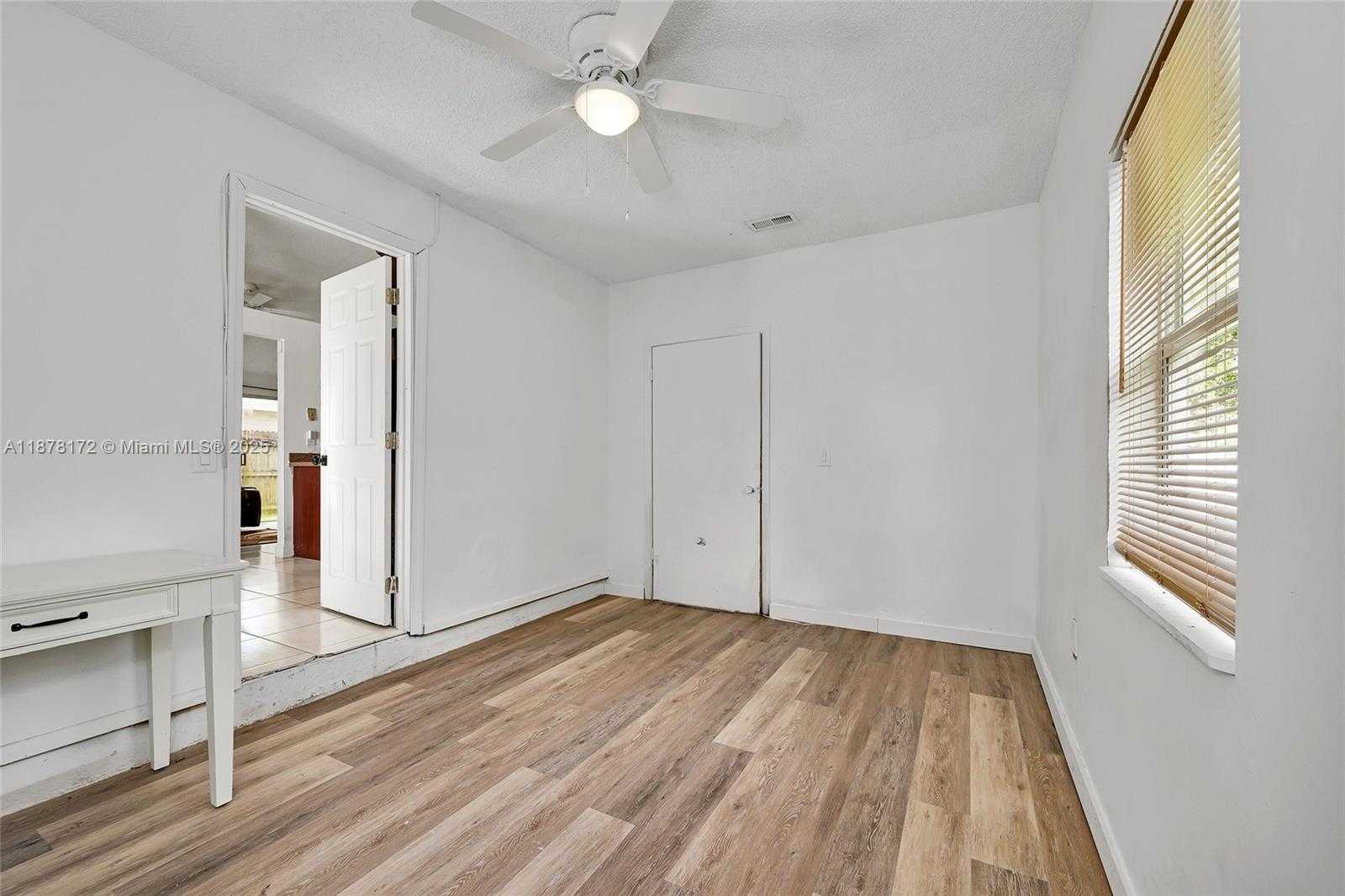 Small Image of 1720 SOUTH WEST 84TH AVE, Miramar Number 7