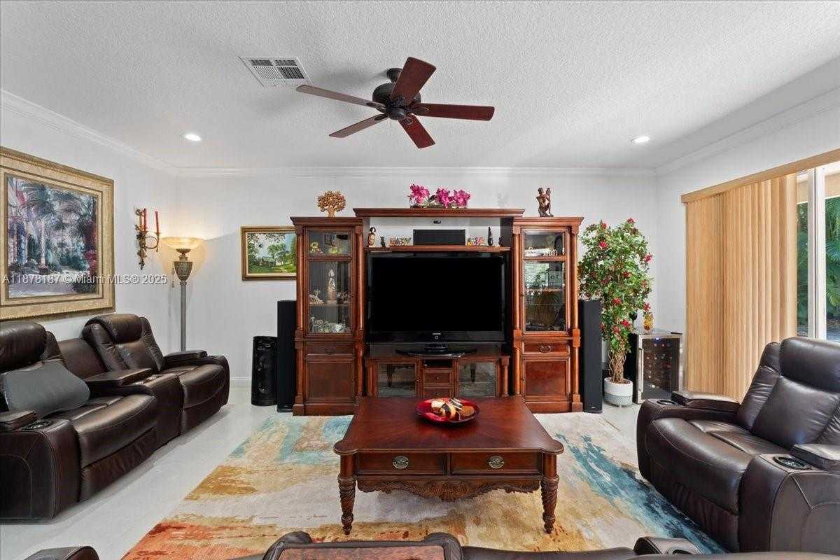 Small Image of 17492 SOUTH WEST 35TH ST, Miramar Number 24