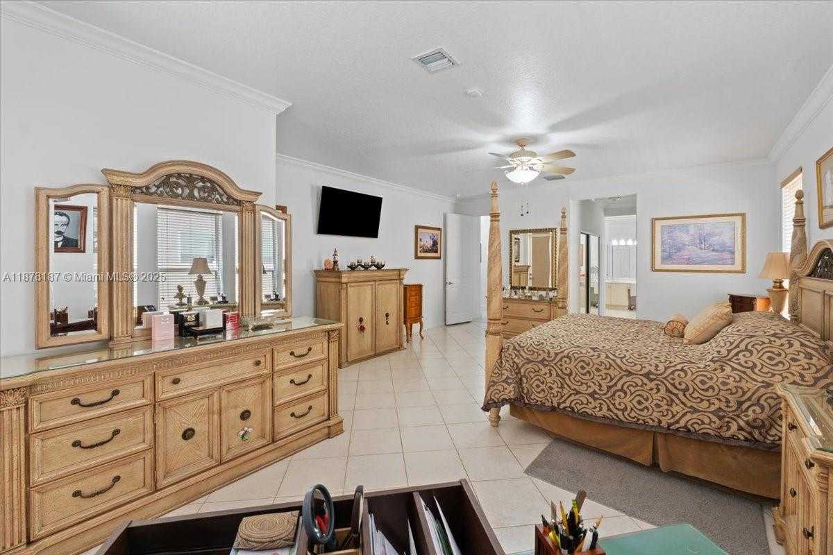 Small Image of 17492 SOUTH WEST 35TH ST, Miramar Number 37