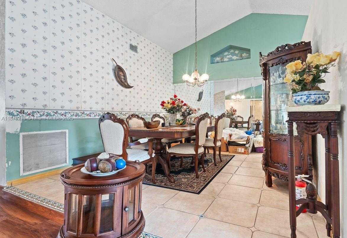 Small Image of 1101 NORTH WEST 162ND AVE, Pembroke Pines Number 13