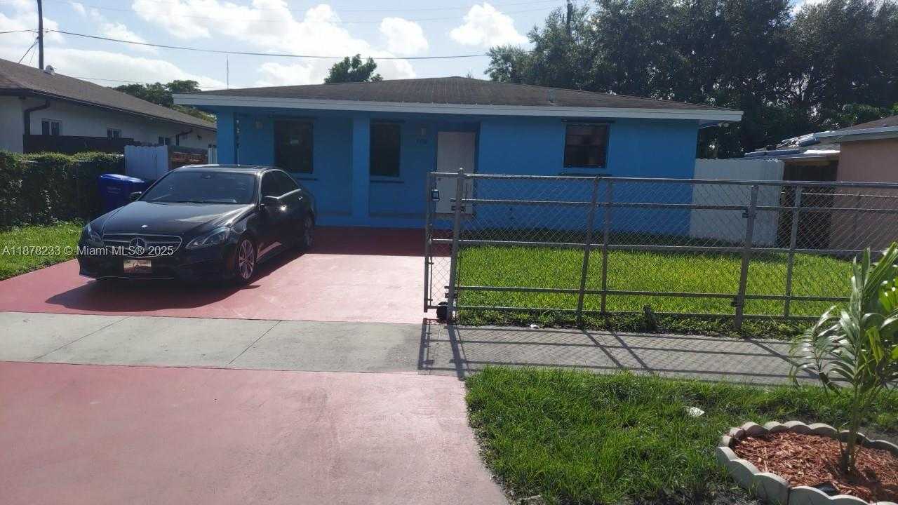 Small Image of 5738 FLETCHER ST, Hollywood Number 15