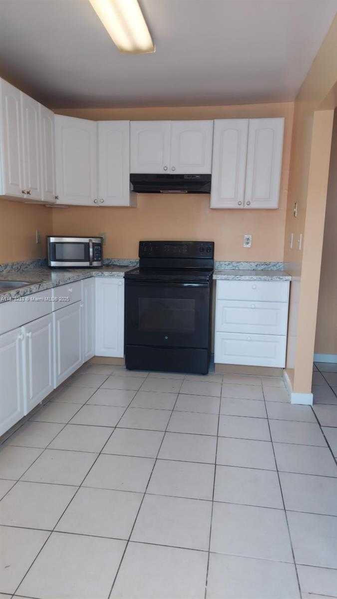 Small Image of 5738 FLETCHER ST, Hollywood Number 22