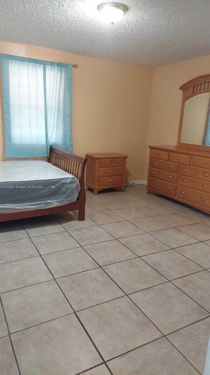 Small Image of 5738 FLETCHER ST, Hollywood Number 26