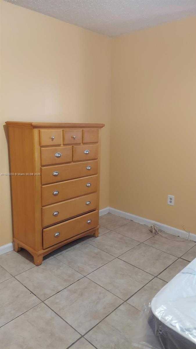 Small Image of 5738 FLETCHER ST, Hollywood Number 34