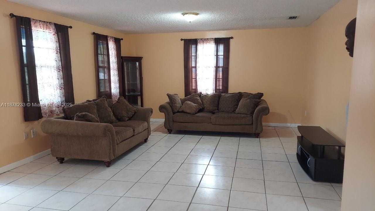 Small Image of 5738 FLETCHER ST, Hollywood Number 36