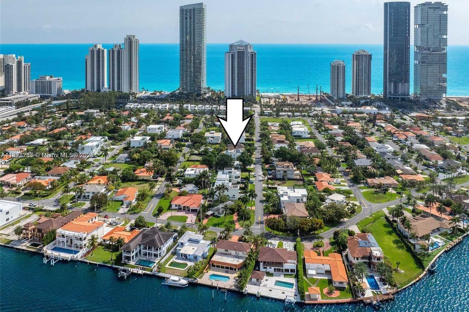 Small Image of 311 189TH ST, Sunny Isles Beach Number 11