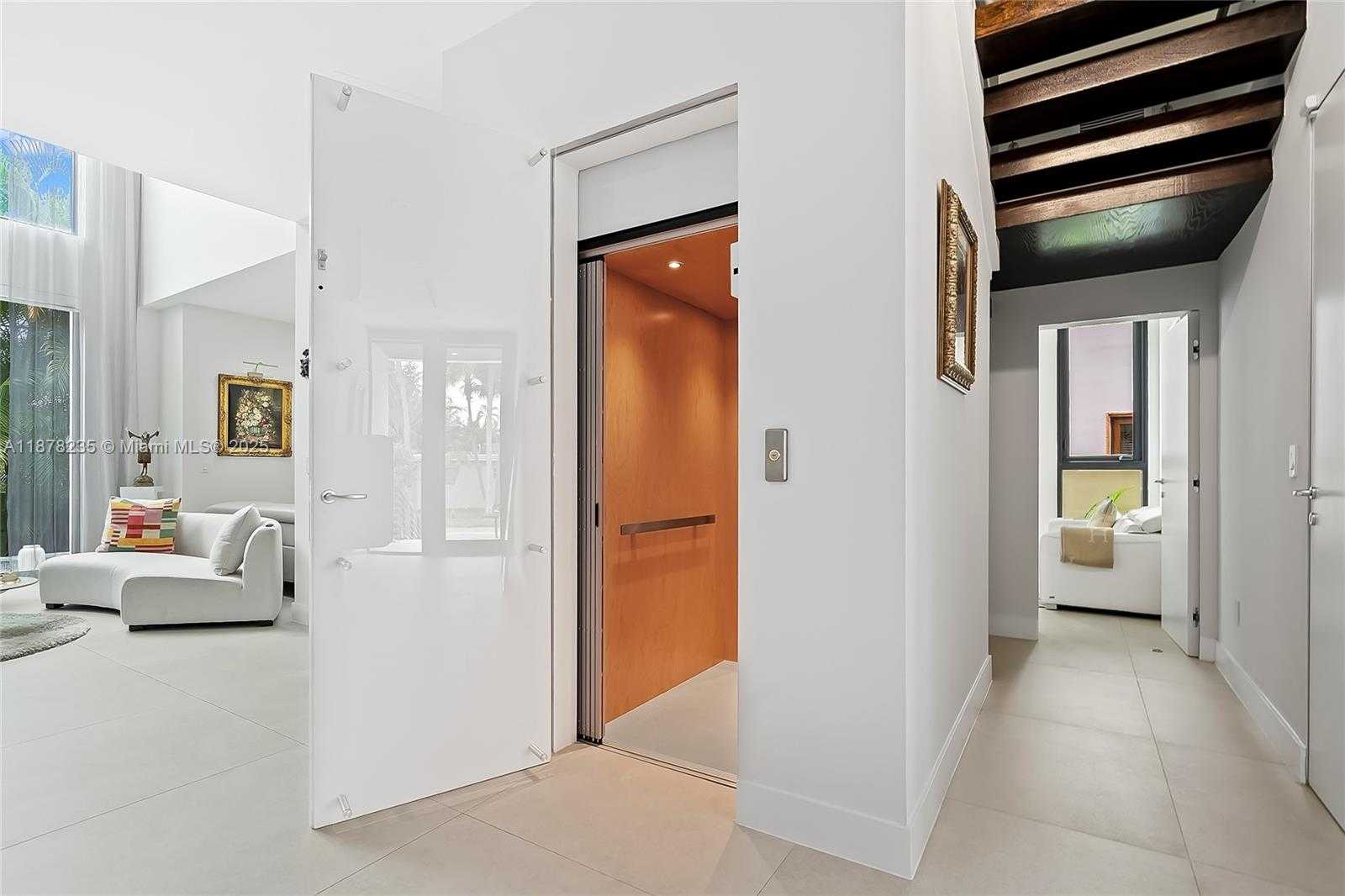 Small Image of 311 189TH ST, Sunny Isles Beach Number 20