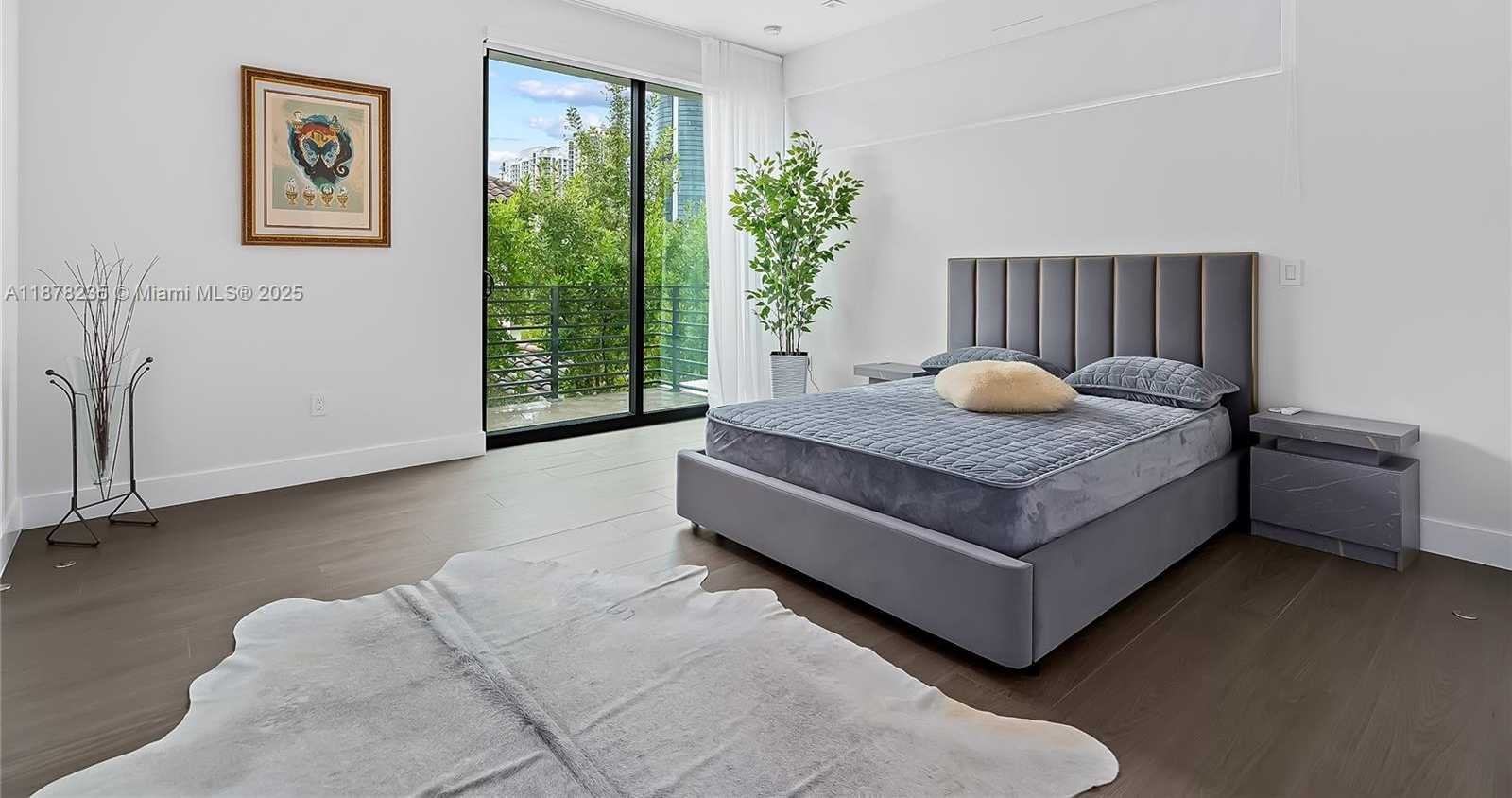 Small Image of 311 189TH ST, Sunny Isles Beach Number 26