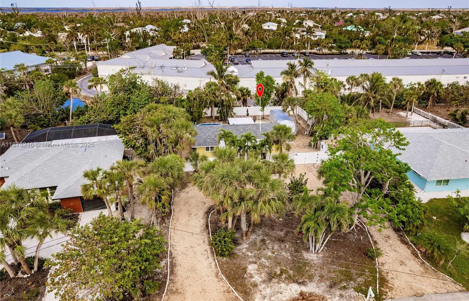 Small Image of 1942 ROSEATE LANE, Other City - In The State Of Florida Number 31