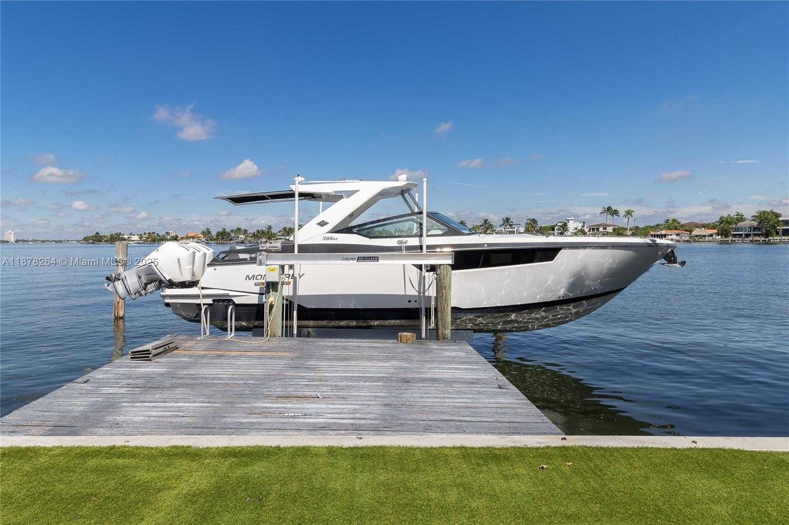 Small Image of 1215 NORTH BISCAYNE POINT RD, Miami Beach Number 52