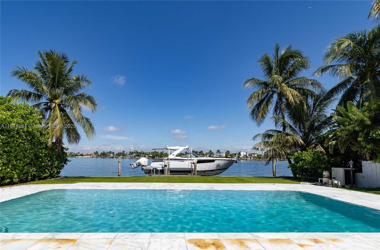 Small Image of 1215 NORTH BISCAYNE POINT RD, Miami Beach Number 54