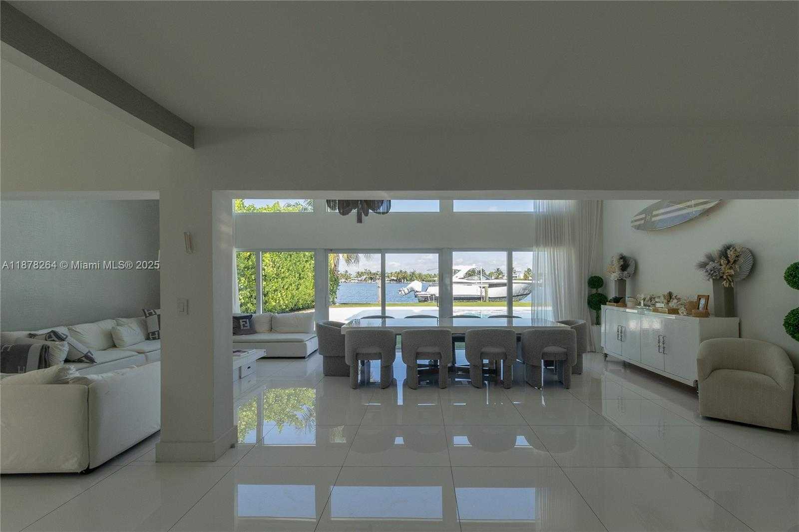Small Image of 1215 NORTH BISCAYNE POINT RD, Miami Beach Number 9