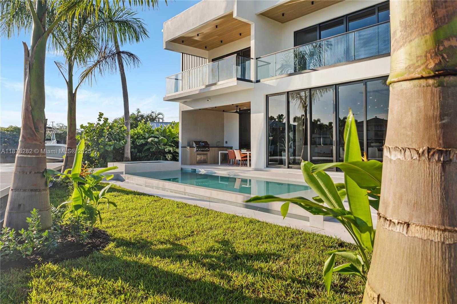 Small Image of 2033 NORTH EAST 22ND ST, Wilton Manors Number 47