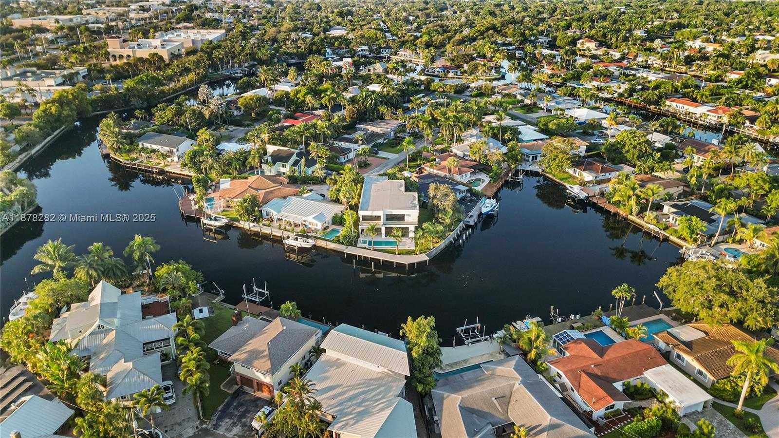 Small Image of 2033 NORTH EAST 22ND ST, Wilton Manors Number 57