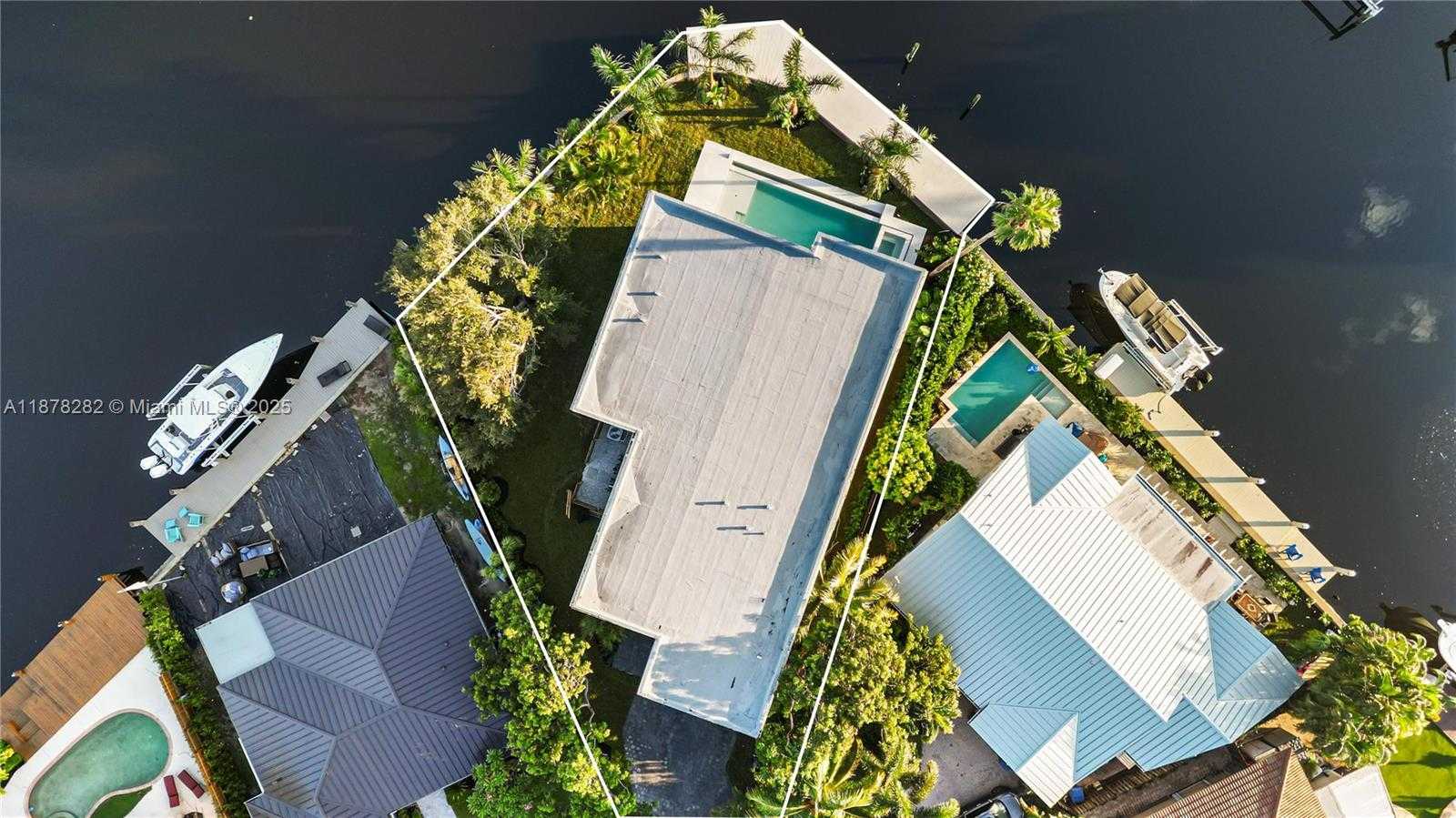 Small Image of 2033 NORTH EAST 22ND ST, Wilton Manors Number 60
