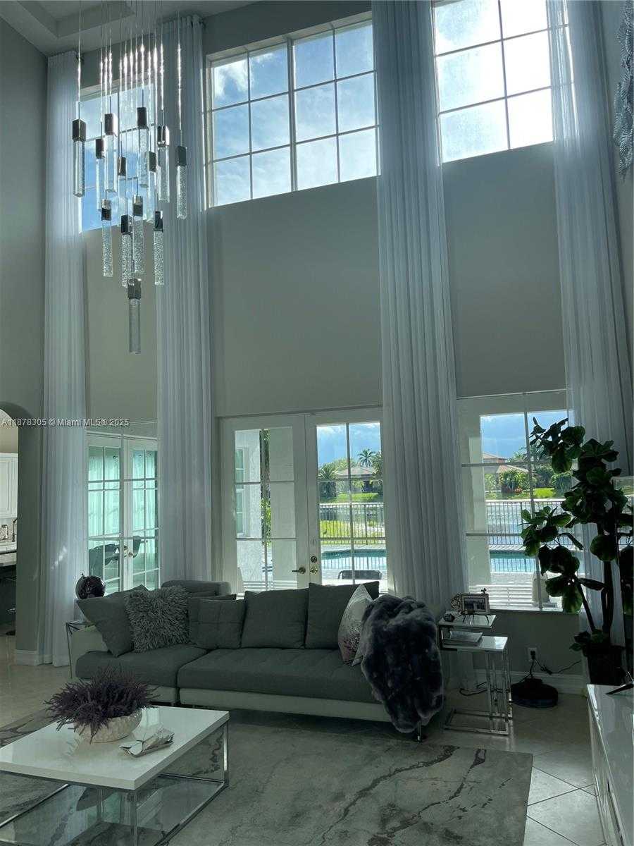 Small Image of 7896 NORTH WEST 110TH DR, Parkland Number 21