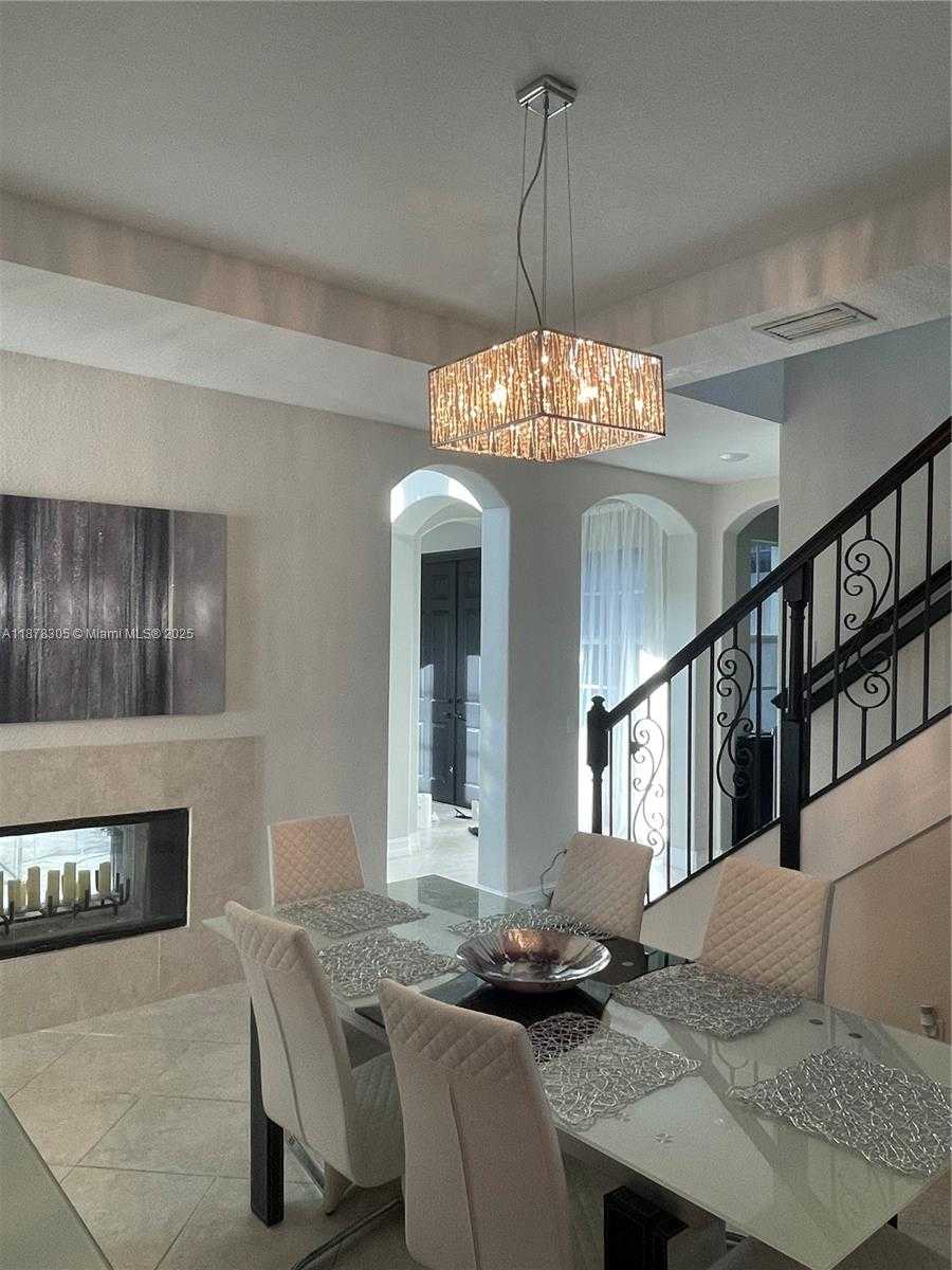 Small Image of 7896 NORTH WEST 110TH DR, Parkland Number 23