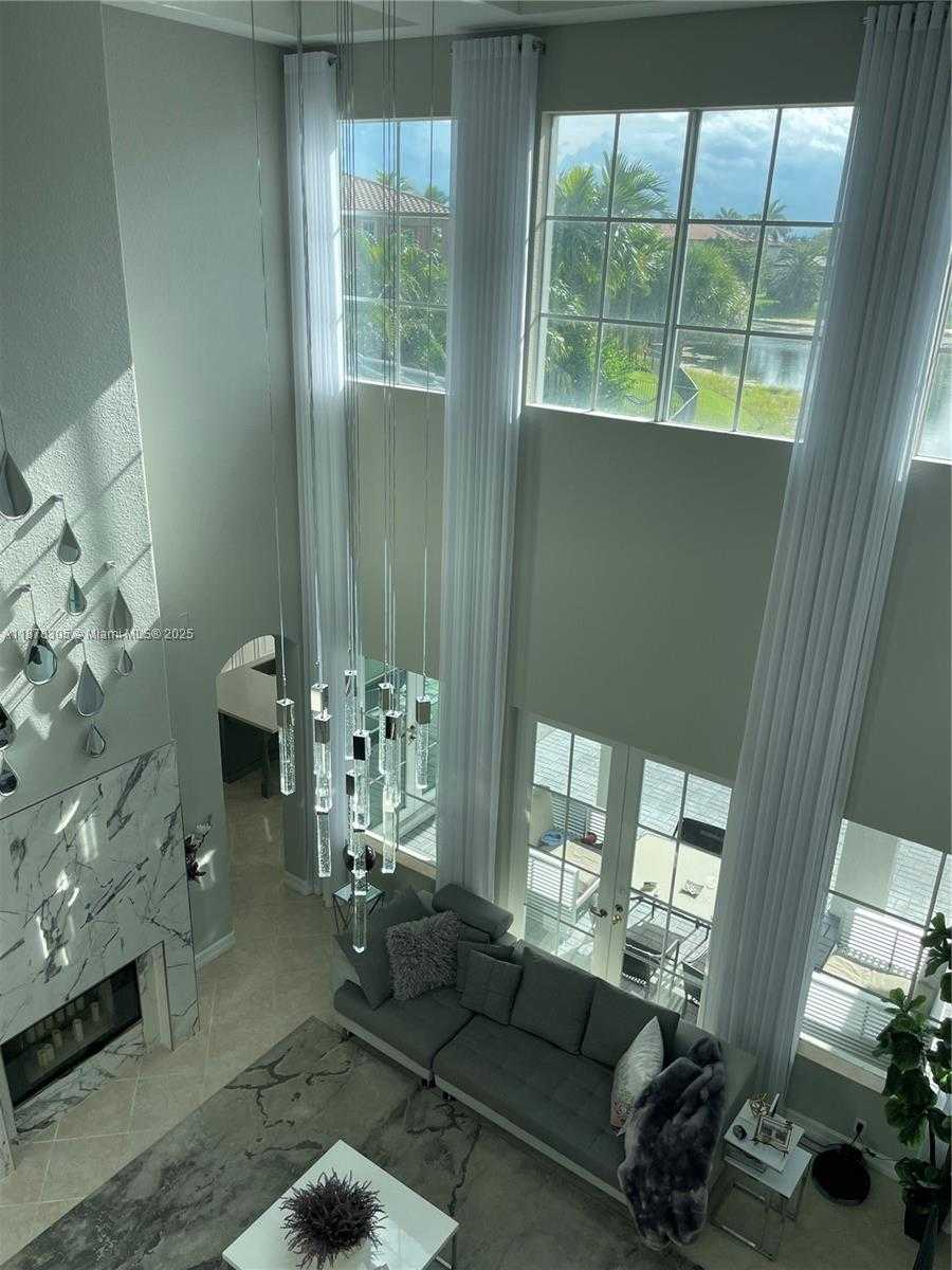 Small Image of 7896 NORTH WEST 110TH DR, Parkland Number 31