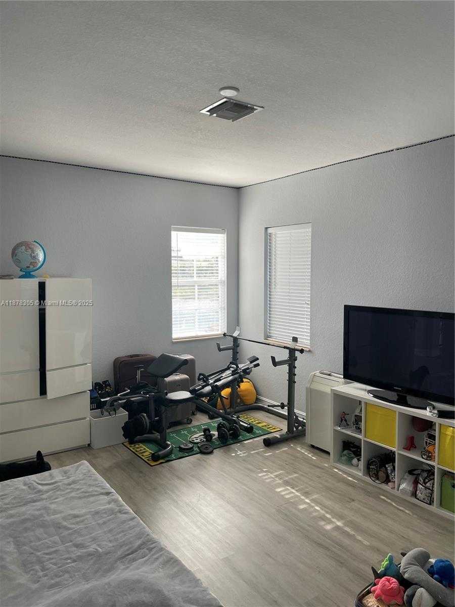 Small Image of 7896 NORTH WEST 110TH DR, Parkland Number 33