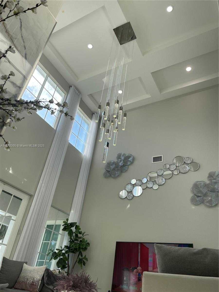 Small Image of 7896 NORTH WEST 110TH DR, Parkland Number 48
