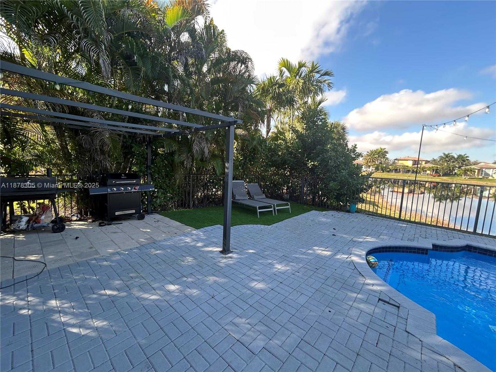 Small Image of 7896 NORTH WEST 110TH DR, Parkland Number 56