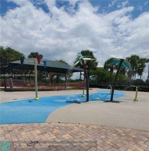 Small Image of 7896 NORTH WEST 110TH DR, Parkland Number 7