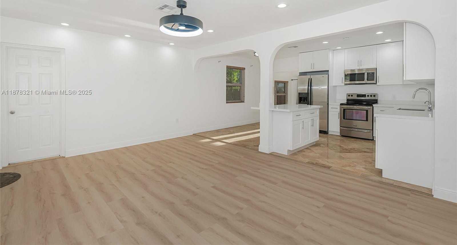 Small Image of 11925 NORTH EAST 11TH PL, Biscayne Park Number 3