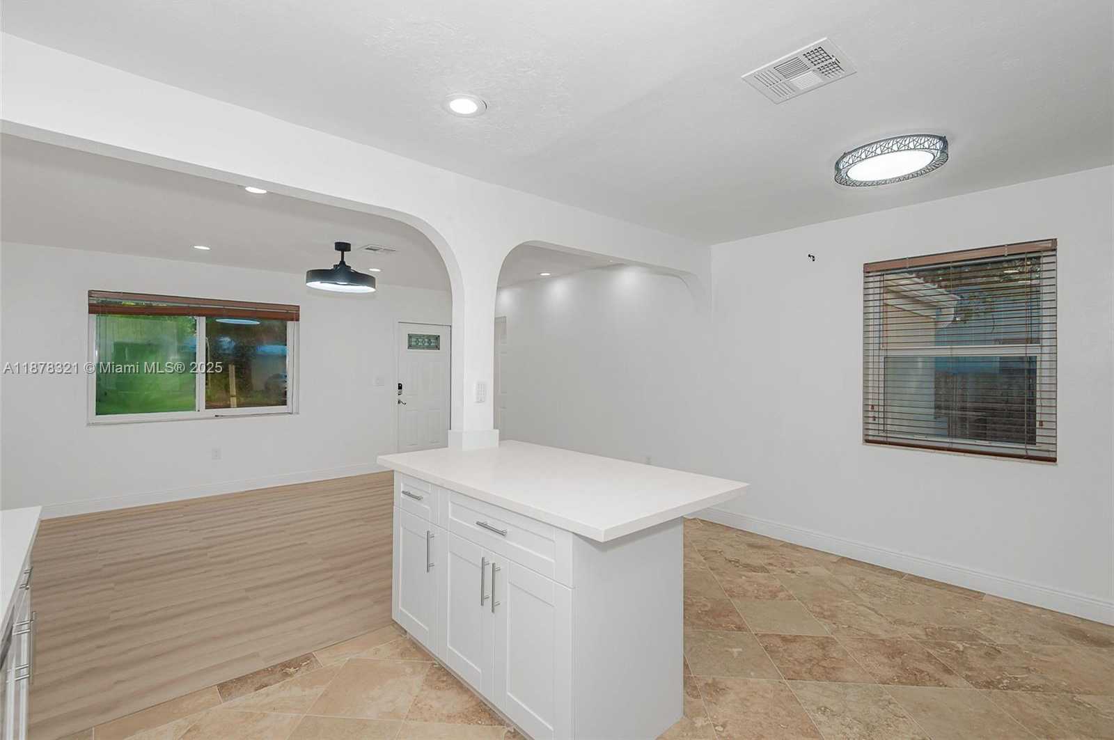 Small Image of 11925 NORTH EAST 11TH PL, Biscayne Park Number 8