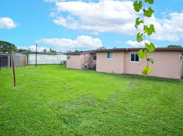 Small Image of 3811 NORTH WEST 174TH ST, Miami Gardens Number 41